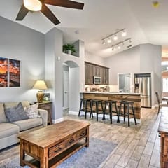 Mickeys Landing 2 Master Suite Private Pool Hot Tub Game RM BBQ