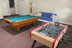 Mickeys Corner Fantastic Huge Private Pool Hot Tub Game RM BBQ