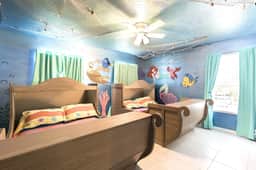 South Facing Pool Hot Tub Themed Rooms Home Theater Swingset Splash Pad BBQ
